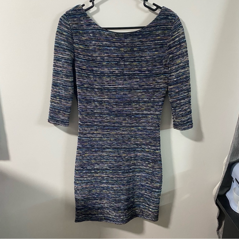 Lily Rose Blue Multicolor Dress. Three quarter sleeve size medium